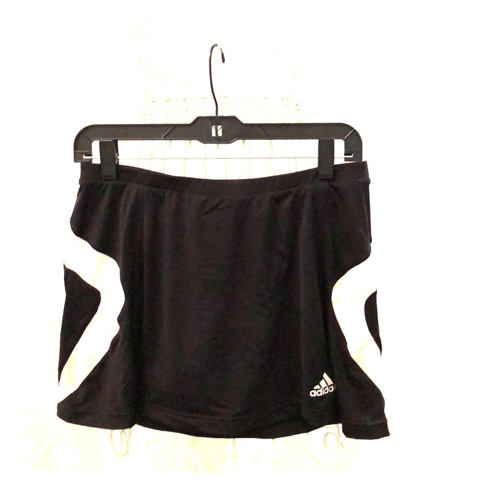 Adidas black/white dry fit skort